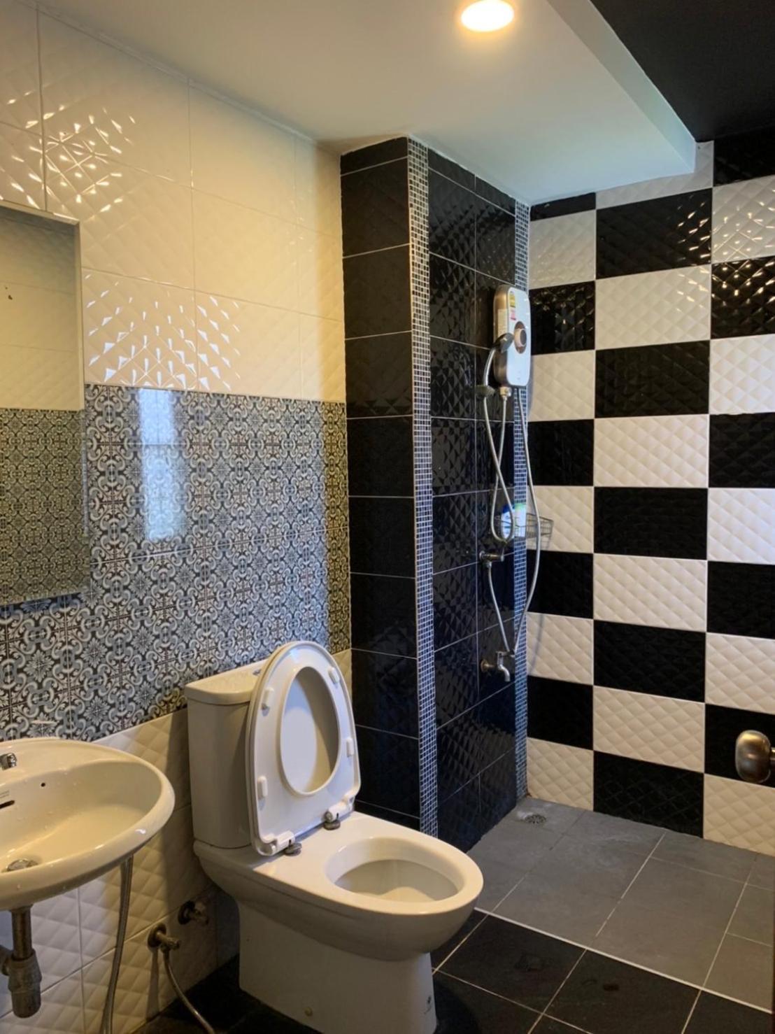 Dm Inn Κον Καέν Εξωτερικό φωτογραφία